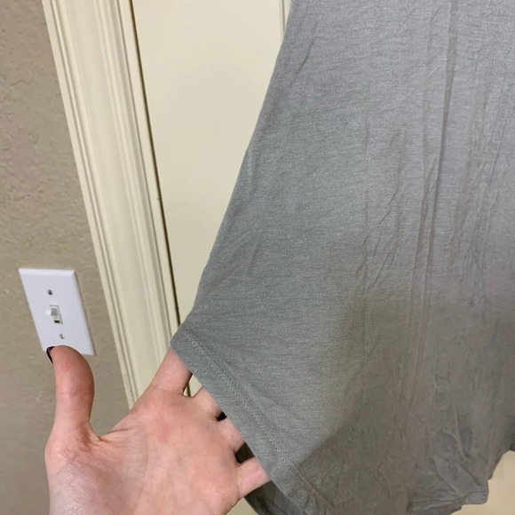 Charlotte Russe Cold-Shoulder Blouse - Picture 3 of 5